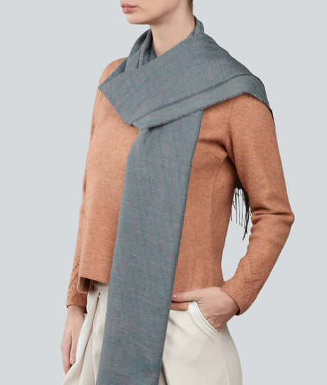 Jacquard Chain Link Shawl