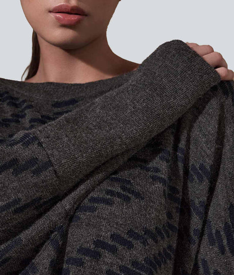Two-Tone Poncho with Sleeves