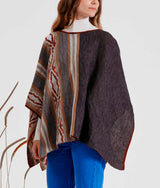 Poncho Inclined